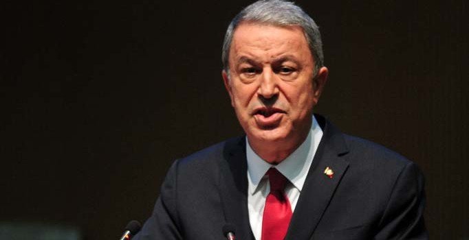 Akar, İngiltere Savunma Bakanı Penny Mordaunt ile bir araya geldi