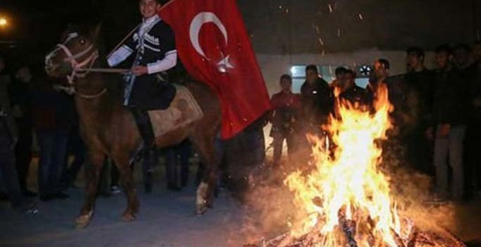 Baharı müjdeleyen nevruz renkli ritüellerle kutlanacak