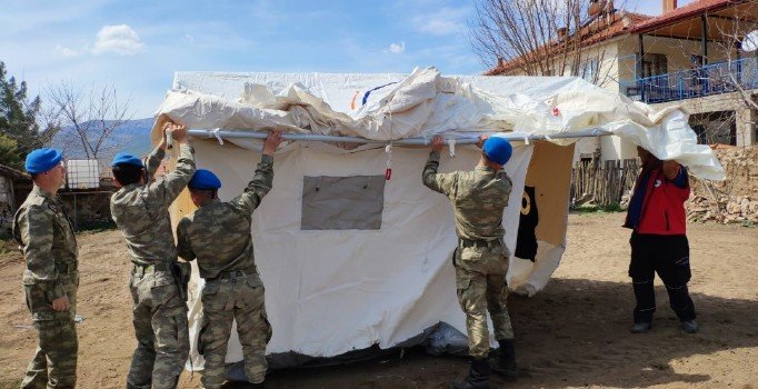 Denizli'de depremzedelere kira yardımı yapılacak