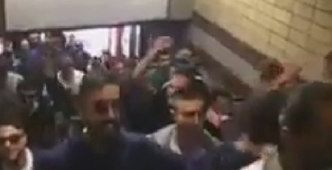 Dörtlü Final'deki Rus maçında Fenerbahçe tezahüratı