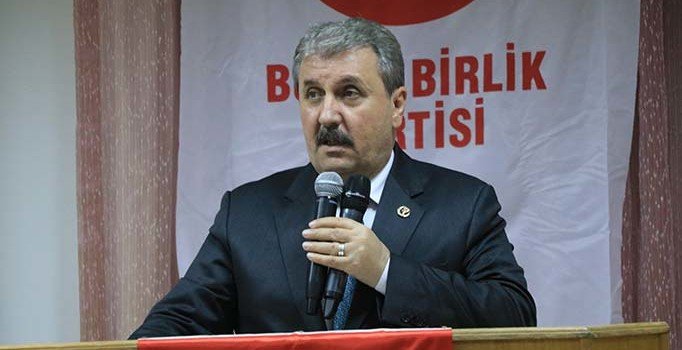 BBP lideri Destici: Siyasi bölücülere karşı bir olmalıyız