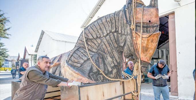 Putin Truva atını da ‘oyuna’ dahil etti