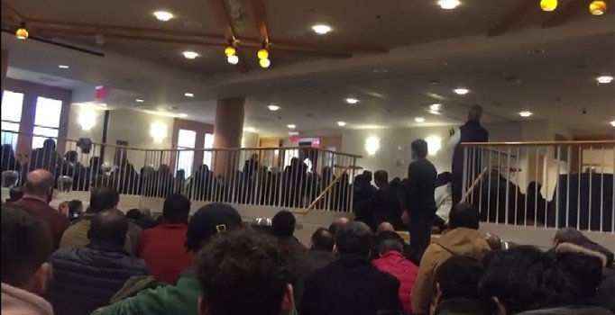 New York'taki sinagog, kapılarını Müslümanların cuma namazına açtı