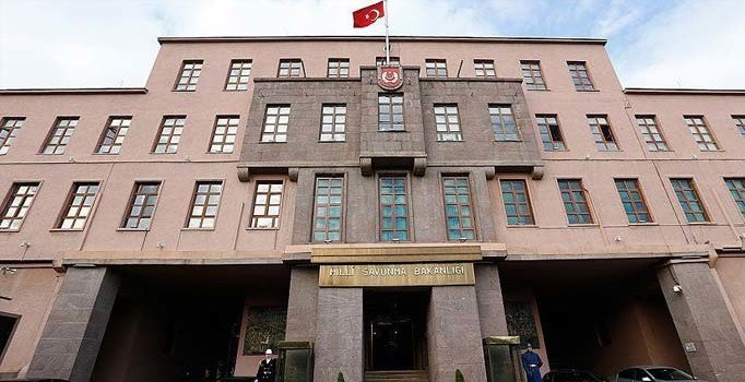 MSB: DAEŞ'le mücadele ettik, Fırat'ın doğusunda da mücadele sürecek