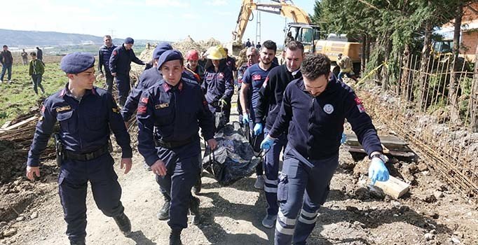 Çatalca'da göçük altında kalan işçi can verdi