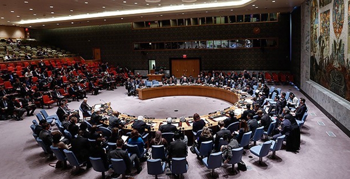 Yemen hükümeti  'sivilleri saldırılarından koruyun'