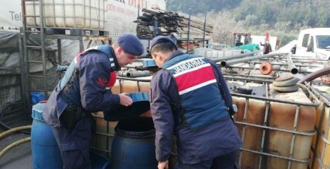 Bursa ve Ankara'da 22 bin litre 'kaçak akaryakıt' ele geçirildi