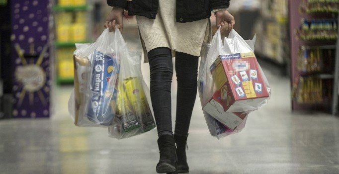 Artık tüm plastik poşetler 25 kuruştan satılacak