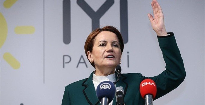 Akşener: Demokrasimize vurulan darbe karşısında sessiz kalmayacağız