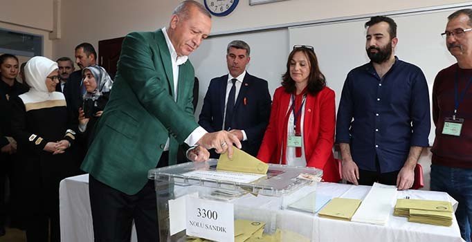 Erdoğan'ın sandığından Binali Yıldırım çıktı