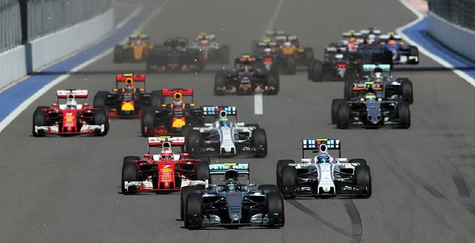 Formula 1'de heyecan İspanya'da sürecek