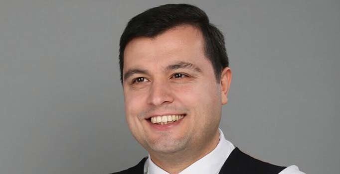 Uşak'ta AK Parti'li Mehmet Çakın kazandı