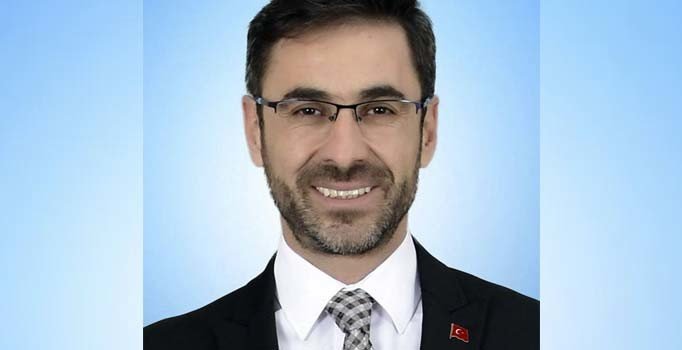 Bitlis Belediye Başkanlığını kesin olmayan sonuçlara göre, Nesrullah Tanğlay kazandı