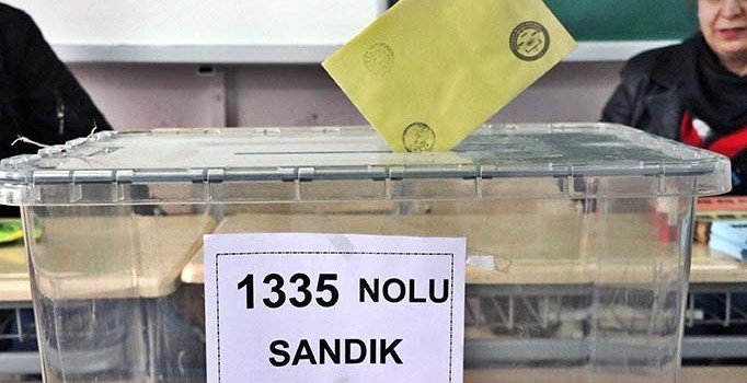 Denizli’de oy sayım işlemleri başladı