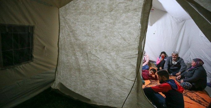 Denizli Acıpayam'da 24 saat içinde 144 artçı