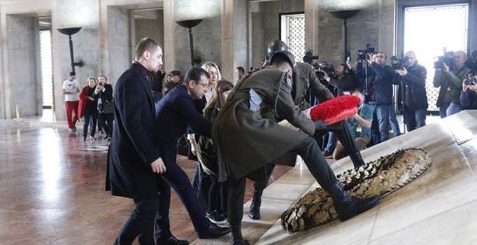 Milli Savunma Bakanlığı: Anıtkabir'deki tören usule uygun değildi