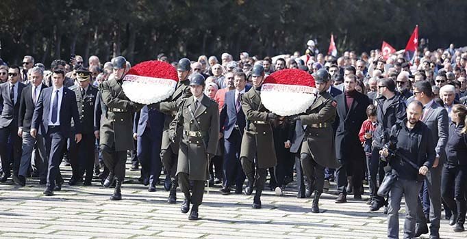 Ekrem İmamoğlu'nun Anıtkabir ziyareti: Rahatsızlık yarattı