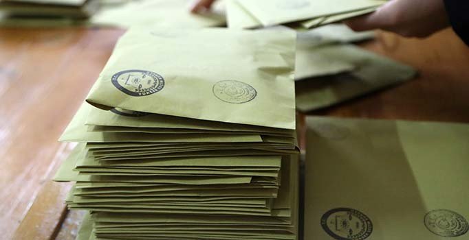 Son dakika! YSK İstanbul'da seçimleri iptal etti