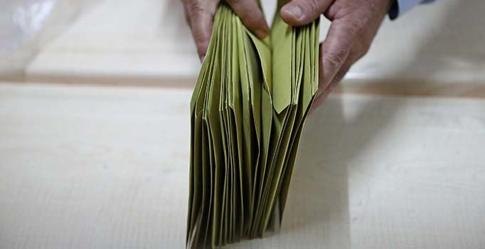 YSK'dan Diyarbakır Bağlar kararı: Mazbata AK Partili adaya verilecek