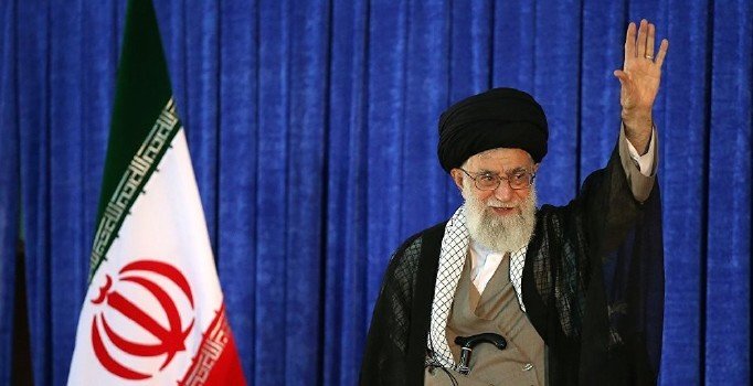İran lideri Hamaney: ABD İran devrimine karşı plan yapıyor