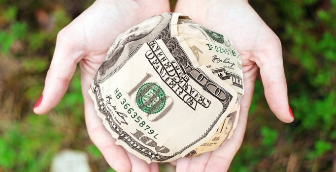 Türkiye en çok dolar kurunu konuştu