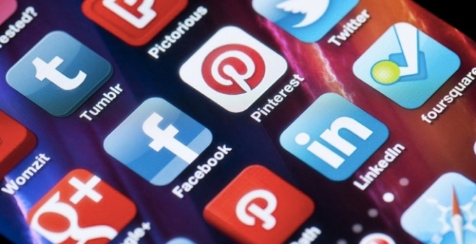 Rusya’da Google, Twitter ve Facebook engellenme tehdidi altında