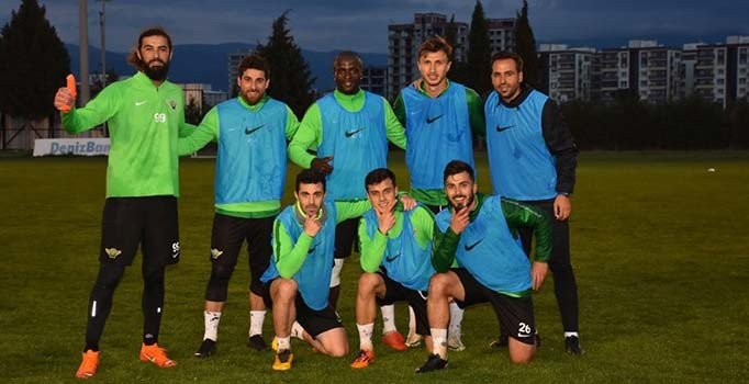 Akhisarspor'da Lopes döndü