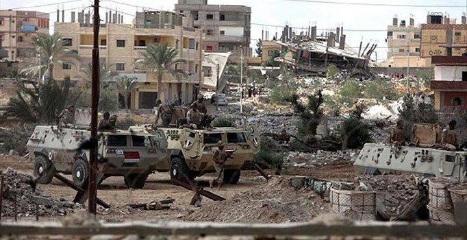 Mısır'ın Sina Yarımadası'nda çatışma: 11 ölü