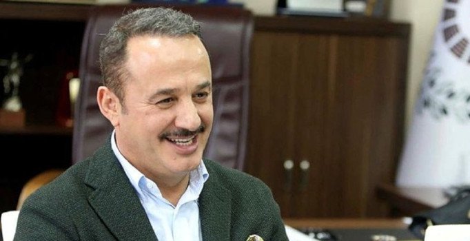 AK Parti İzmir İl Başkanı Aydın Şengül istifa etti