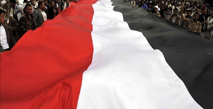 Yemen'de Husiler parlamento için sandık başına gitti