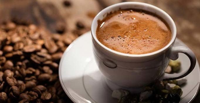 4 fincan kahve kilo alımını önleyebilir