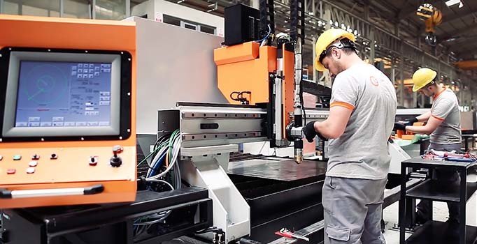 Sanayiye 'askeri' görev: 55 firma 27 fabrikaya tedarikçi oldu