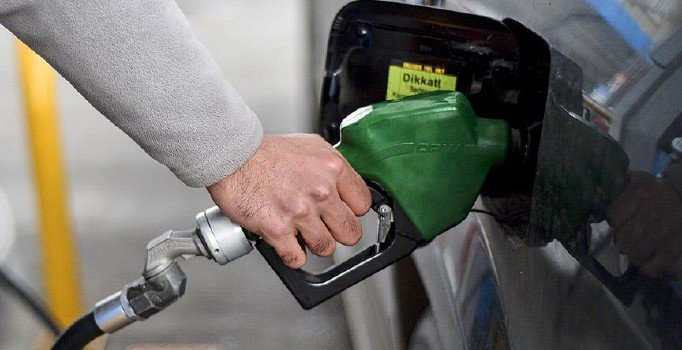 Çin’in Korona virüsü depolara yaradı