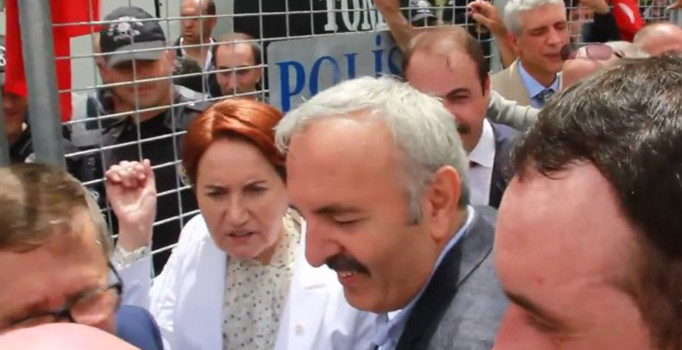 Meral Akşener kocasını fırçaladı! Oğluna da 'babanı da al git' dedi