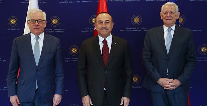 Çavuşoğlu'ndan S-400 açıklaması