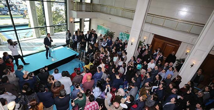 Ekrem İmamoğlu: Maaşını alıp hizmet etmeyen varsa istifa etsin