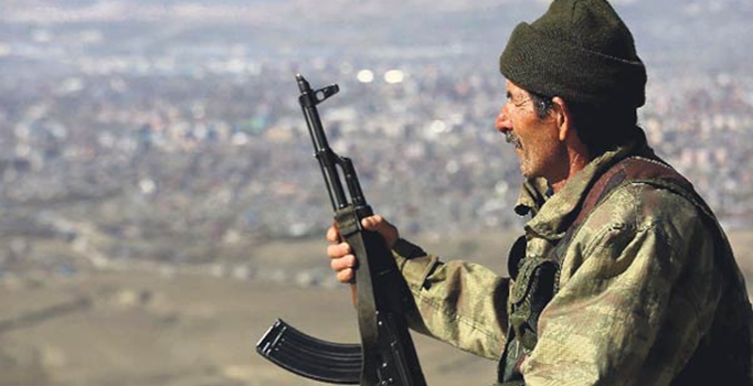 Van'da köy korucusu öldürüldü!