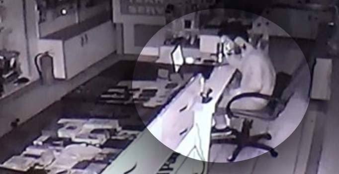 Görüntülü görüşme sırasında intihar etti