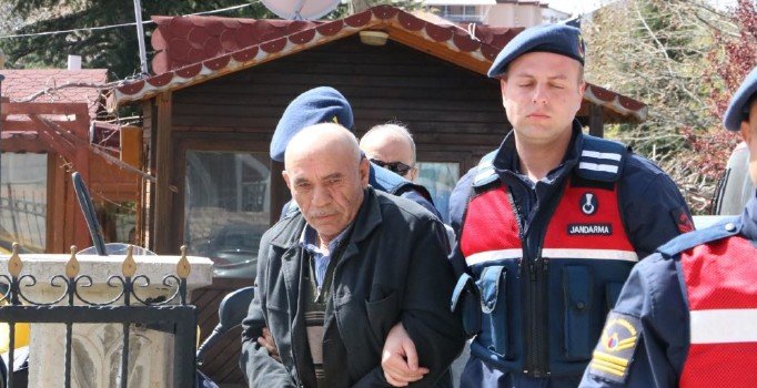 Kılıçdaroğlu'na saldıran Sarıgün'den pişkin savunma: Elim çarpmış, özür dilerim