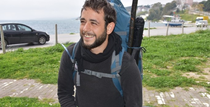 İtalya’dan yürüyerek Çin’e ulaşmayı hedefliyor