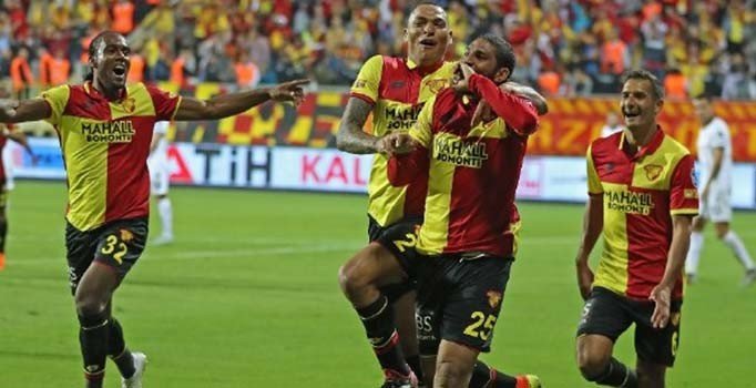 Göztepe 42 yıl sonra ilki başardı