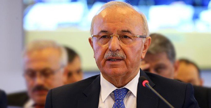 15 Temmuz'da alıkonulan Fahri Kasırga YÖK üyesi oldu