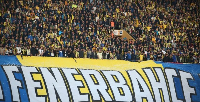 Fenerbahçe'de bu sezonun yıldızı taraftarlar