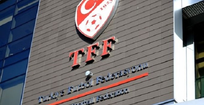 Beşiktaş ve Trabzonspor PFDK'ya sevk edildi