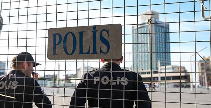 Taksim'e çıkan yollar araç trafiğe kapatıldı: İşte alternatif güzergahlar