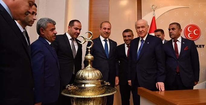 MHP lideri Bahçeli'ye 'Paşa Mangalı' hediyesi