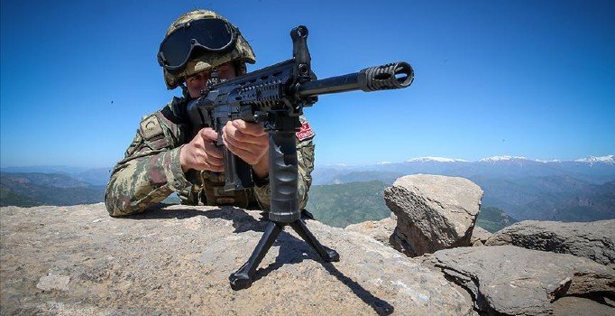 Şırnak'ta hava destekli operasyon: En az 2 terörist etkisiz