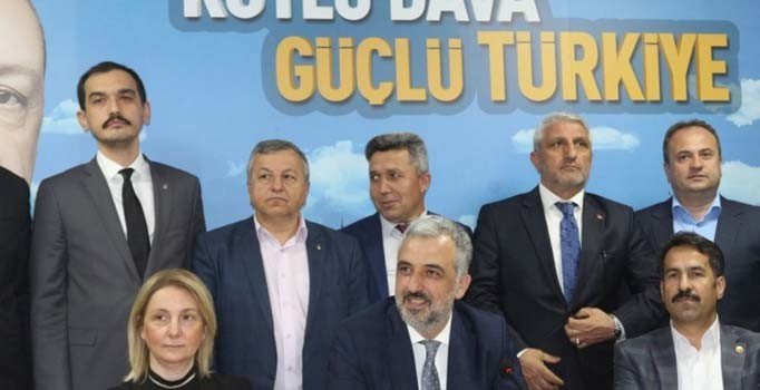 AK Parti Kocaeli İl Başkanı istifa etti