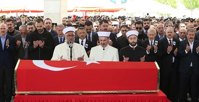 Şehit Yüzbaşı Celalettin Özdemir için Ankara'da tören