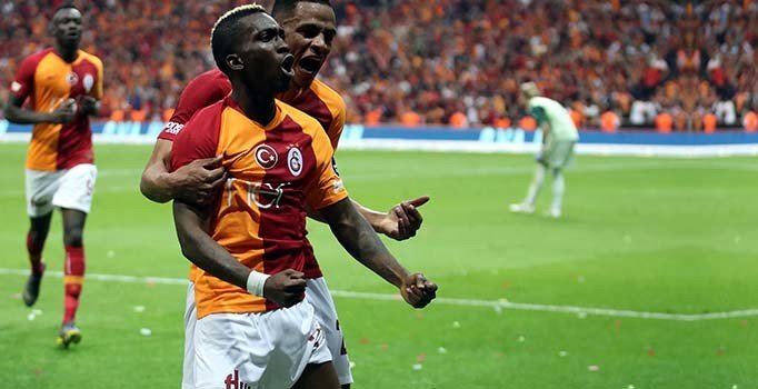 Ligde yeni lider Galatasaray | Galatasaray - Beşiktaş: 2-0